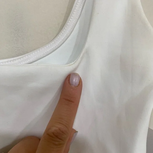 Good American Scuba Modern Tank Sculpting Bodysuit White Small NWT - Picture 9 of 10